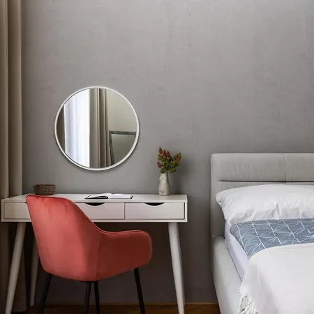 Stay2Gether City Buzz Apt - O2 Arena - Sleeps 6 Praha Exteriér fotografie