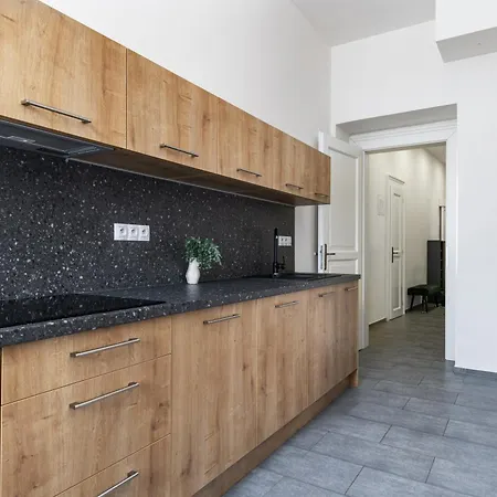 Stay2Gether City Buzz Apt - O2 Arena - Sleeps 6 Praha Exteriér fotografie