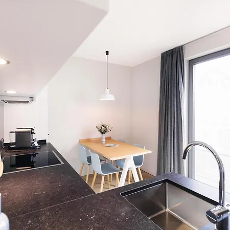 Stay2Gether City Buzz Apt - O2 Arena - Sleeps 6 Prague Exterior photo